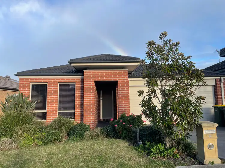 16 Windermere Parade, Doreen VIC 3754