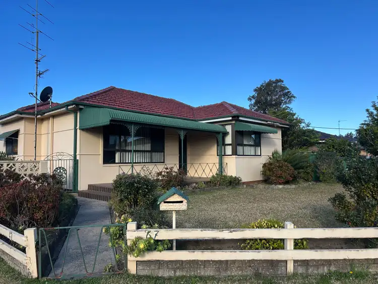 67 Poplar Avenue, Albion Park Rail NSW 2527