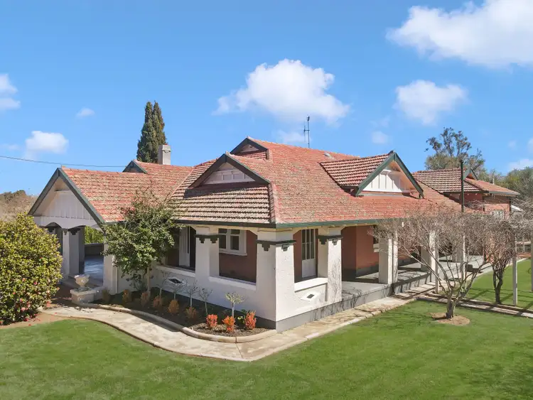 'The Gables' 63 Show Street, Forbes NSW 2871