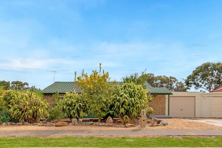 10 Dulkara Avenue, Craigmore SA 5114