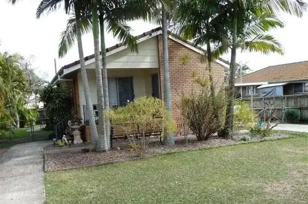 11 Amersham Street, Kippa-Ring QLD 4021