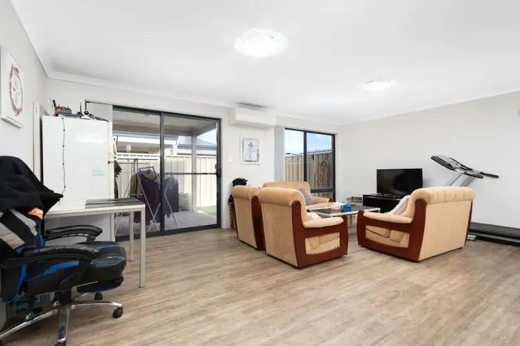 Fifth view of Homely unit listing, 2/212 Place Road, Wonthella WA 6530