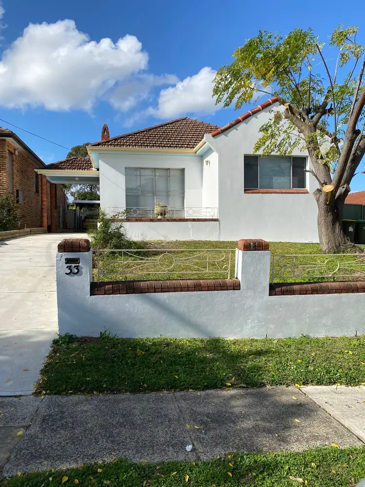 33 Highland Avenue