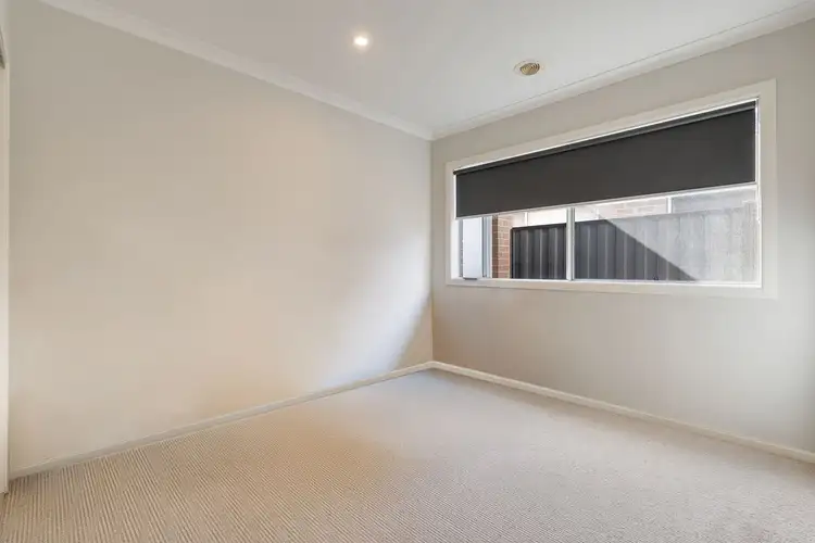 Seventh view of Homely house listing, 14 Nesting Vista, Craigieburn VIC 3064