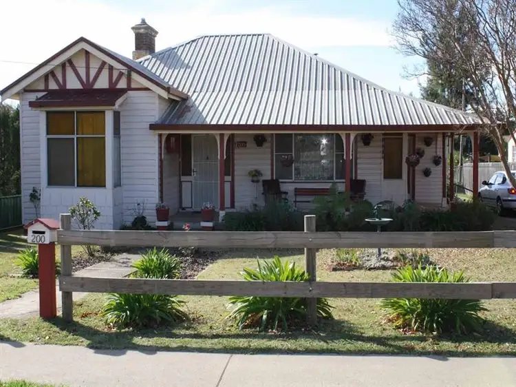 Main view of Homely house listing, 200 Meade, Glen Innes NSW