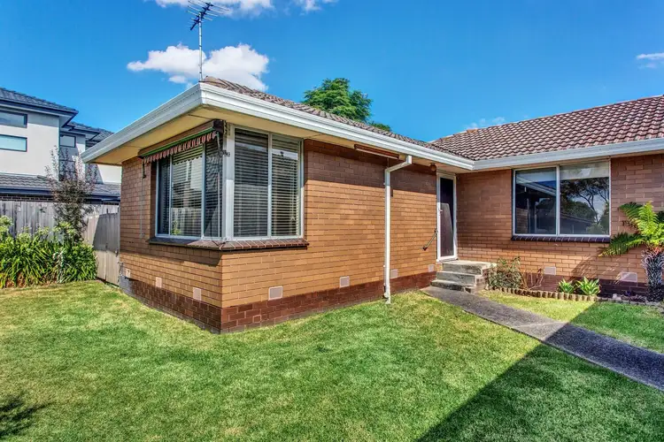 6/11 Henry Street, St Albans VIC 3021