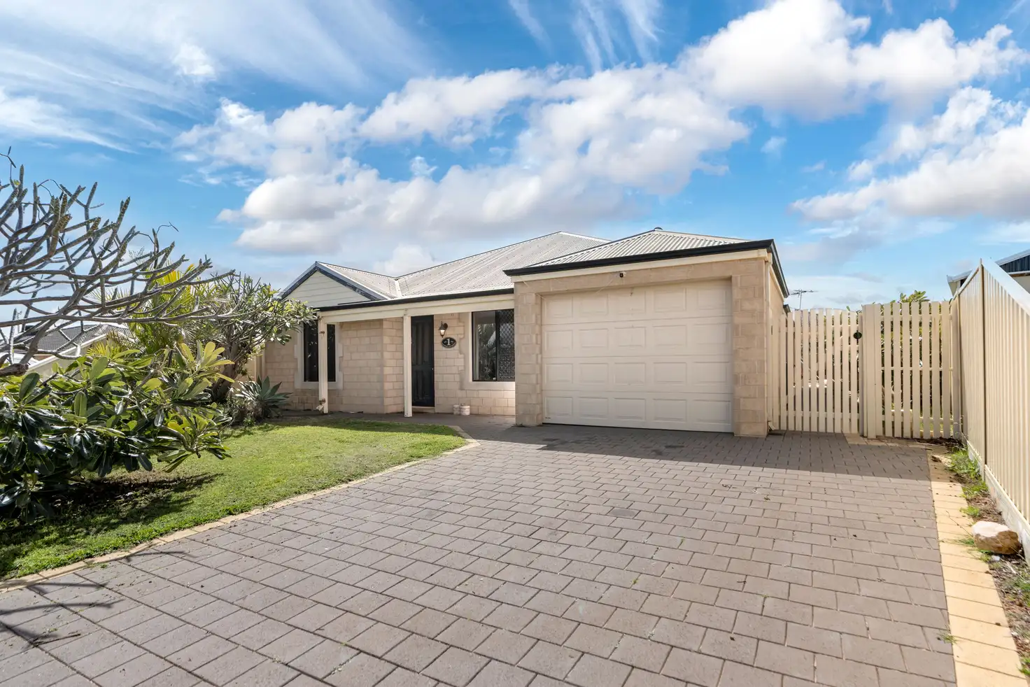 Main view of Homely house listing, 1 Sutherland Drive, Mount Tarcoola WA 6530
