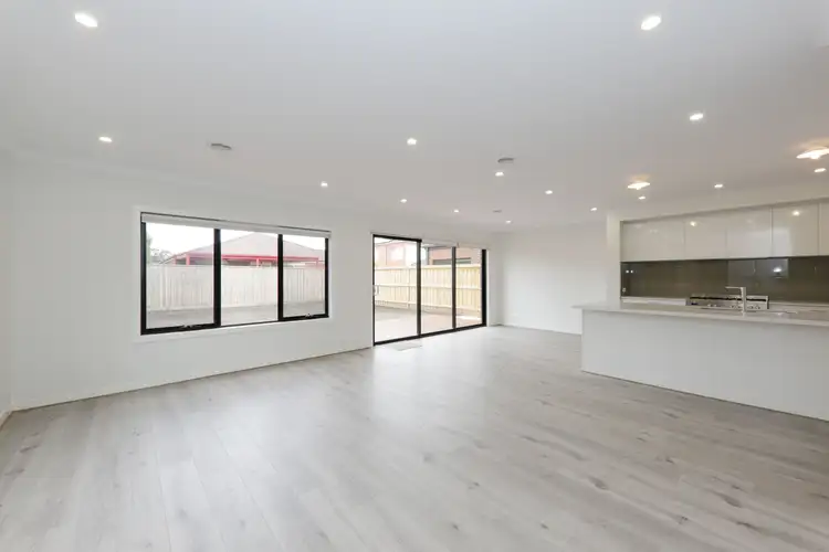 Fourth view of Homely house listing, 16 Rogers Close, Berwick VIC 3806