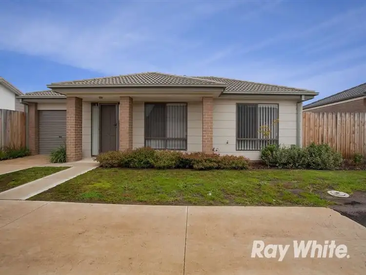 Second view of Homely unit listing, 24/3 Elisa Pl, Hastings VIC
