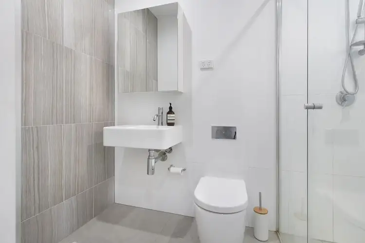 Fifth view of Homely unit listing, 2/31 Midway Drive, Maroubra NSW 2035