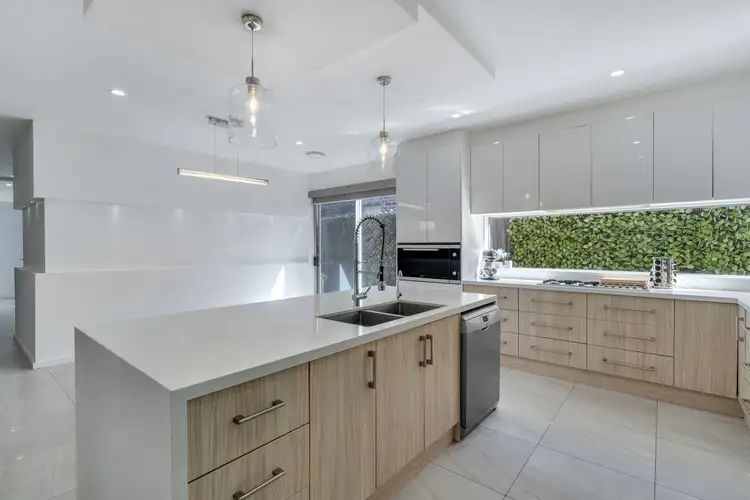 Fourth view of Homely house listing, 24 Peninsula Crescent, Craigieburn VIC 3064