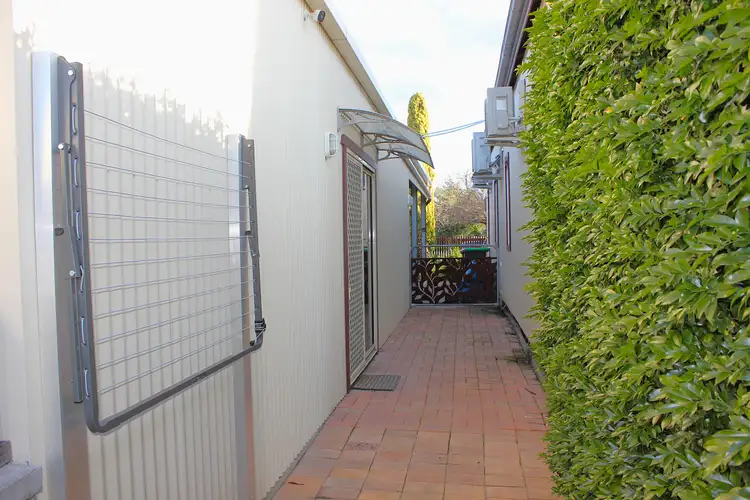 1/50 Railway Avenue, Gunnedah NSW 2380