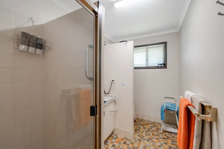 Sixth view of Homely unit listing, 1 & 2/1 Sapphire Court, Kearneys Spring QLD 4350