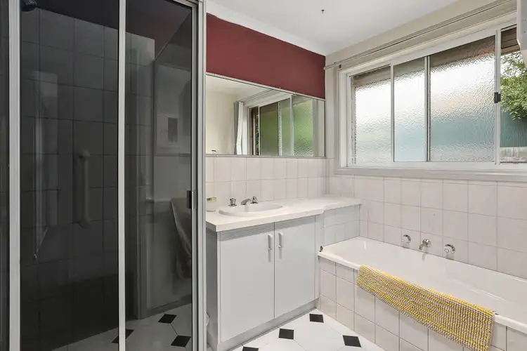 Fifth view of Homely unit listing, 1/56 Cameron Crescent, Lara VIC 3212
