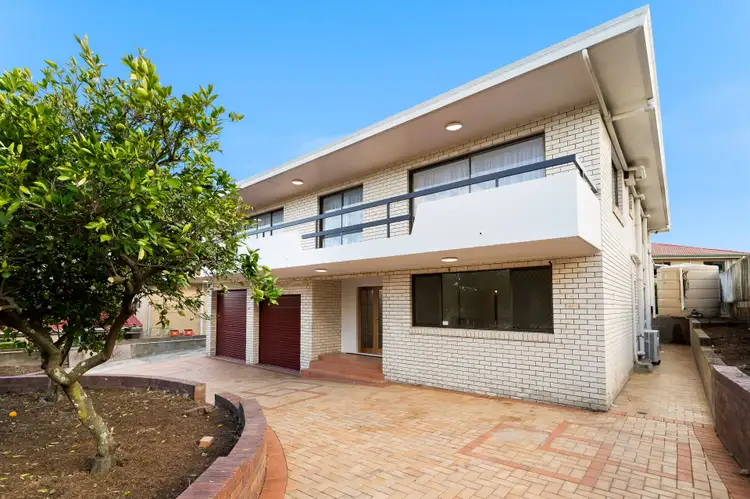 23 Endsleigh Street, Macgregor QLD 4109