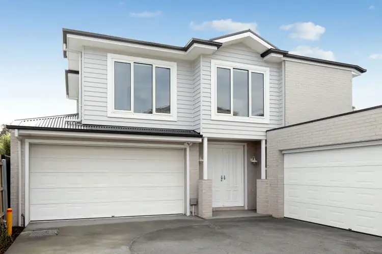 Main view of Homely townhouse listing, 31A Luckins Road, Bentleigh VIC 3204