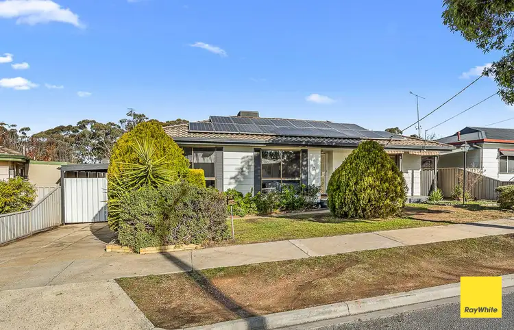 7 Waugh Street, Kangaroo Flat VIC 3555