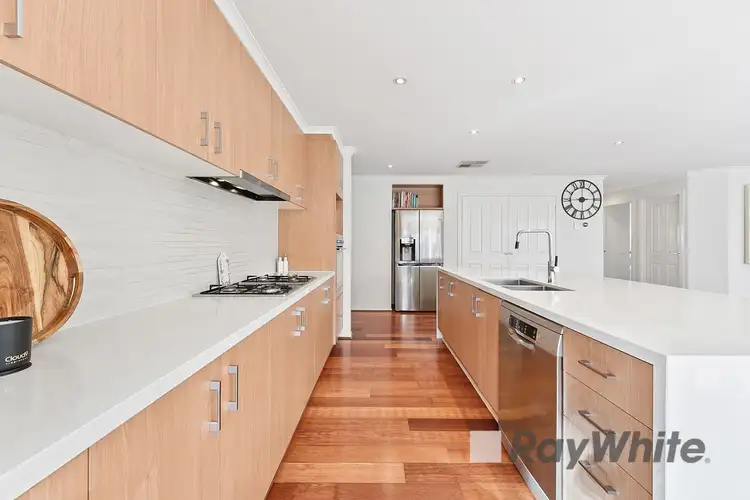 Sixth view of Homely house listing, 37 Honeyeater Grove, Narre Warren VIC 3805