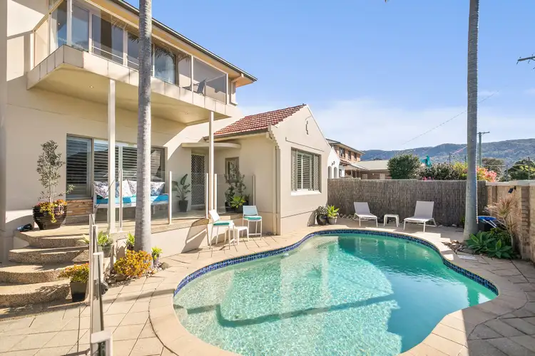 1 Lawson Street, Fairy Meadow NSW 2519