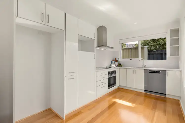 Third view of Homely unit listing, 1/5 Derry Street, Bentleigh East VIC 3165