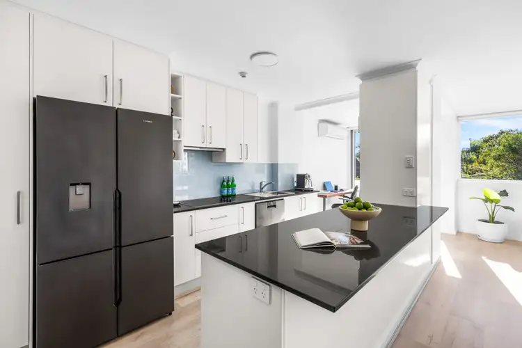 Fourth view of Homely apartment listing, 9/6-12 Prospect Avenue, Cremorne NSW 2090