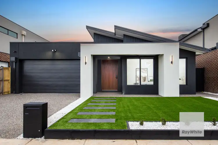18 Zidane Avenue, Deanside VIC 3336