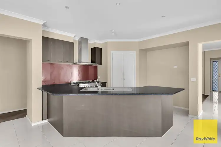 Second view of Homely house listing, 8 Winona Circuit, Tarneit VIC 3029