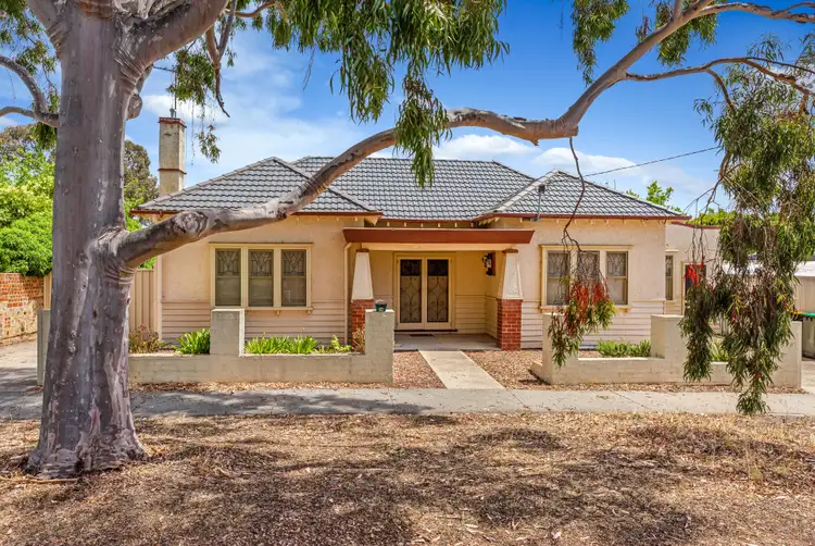 34A-34B Hamlet Street, Quarry Hill VIC 3550