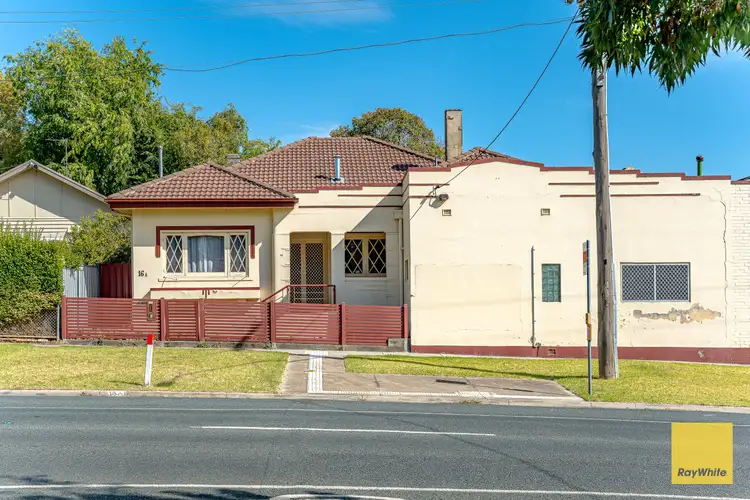 2/16A Spring Gully Road, Quarry Hill VIC 3550