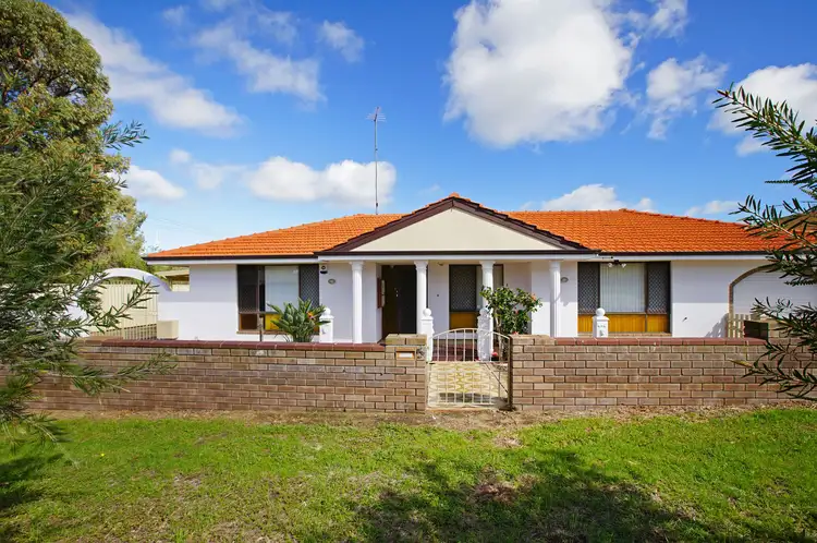 5 Shallow Street, Spearwood WA 6163