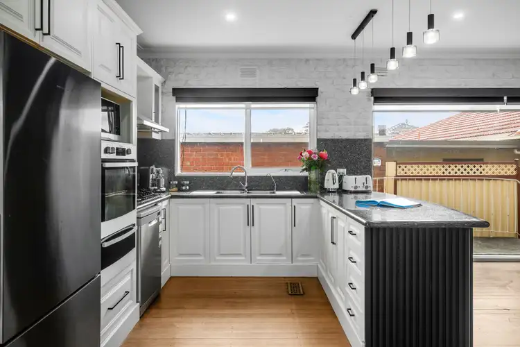 Fifth view of Homely house listing, 9 Balmain Court, Lalor VIC 3075