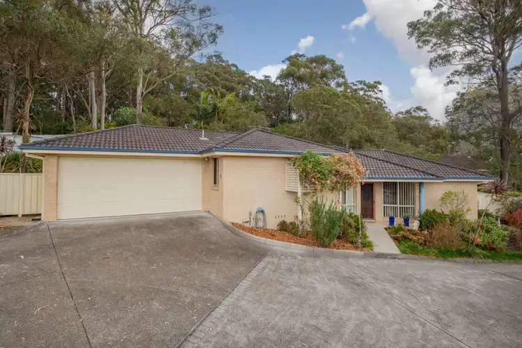 2/9 Gill Street, Mount Hutton NSW 2290