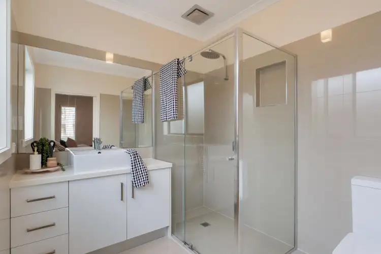 Fourth view of Homely house listing, 6 Torino Avenue, Greenvale VIC 3059