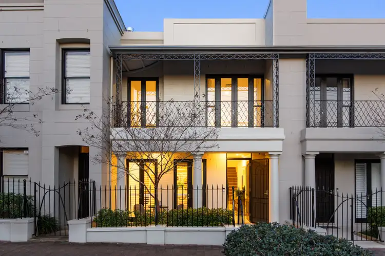 111 Blues Point Road