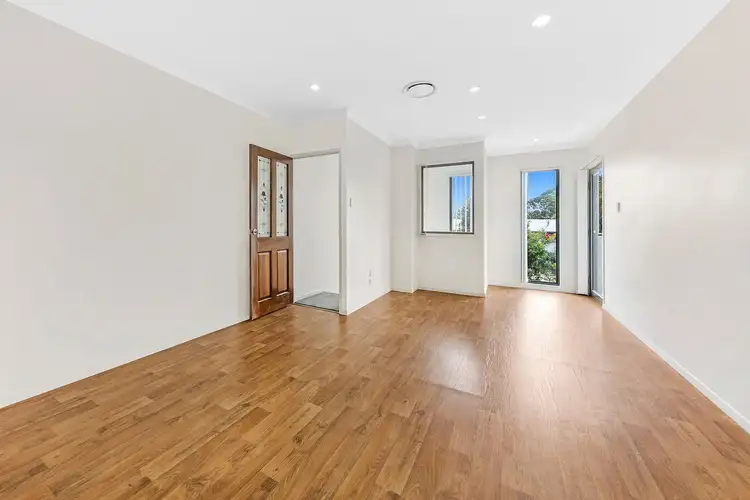1A/208 Nerang Street, Southport QLD 4215