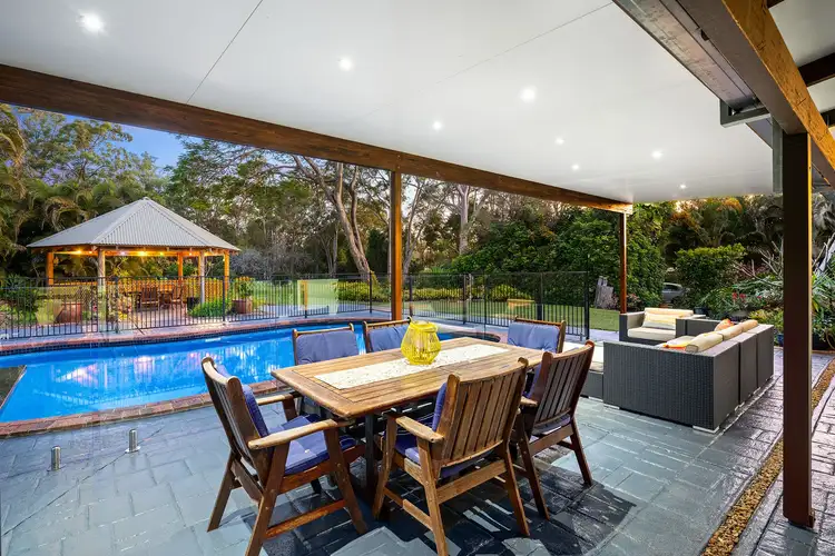 1513 Mount Cotton Road