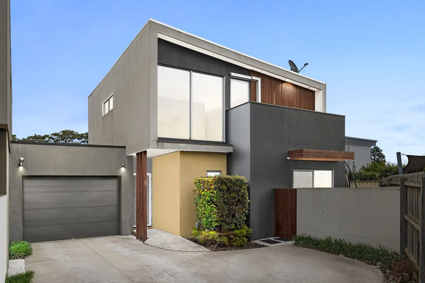 Main view of Homely house listing, 9/5-6 Trinca Court, Werribee VIC 3030