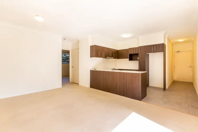 Sixth view of Homely apartment listing, 1 & 14/5 Carey Lane, Southport QLD 4215