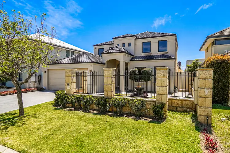 Second view of Homely house listing, 6 Matera Way, Stirling WA 6021