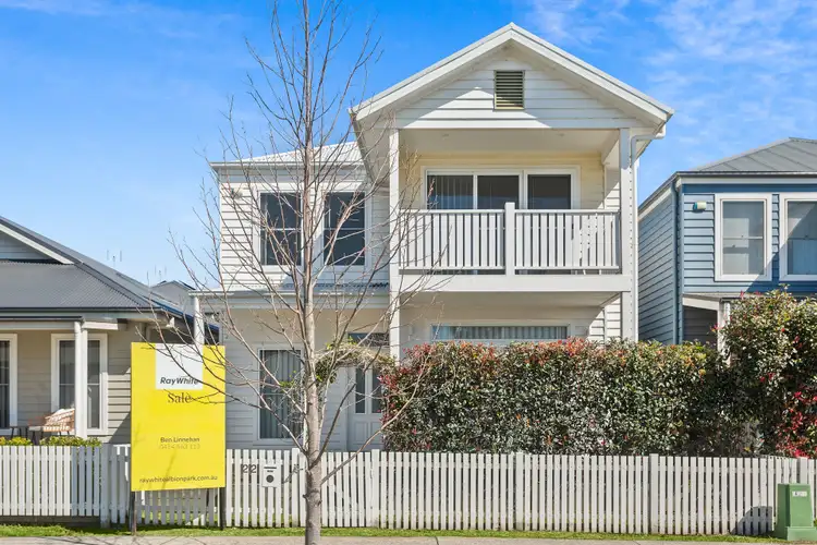 22 Austinmer Street, Tullimbar NSW 2527