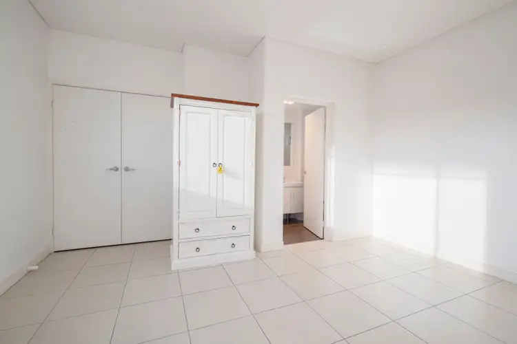 Sixth view of Homely apartment listing, 8/4 Hillview Crescent, The Hill NSW 2300