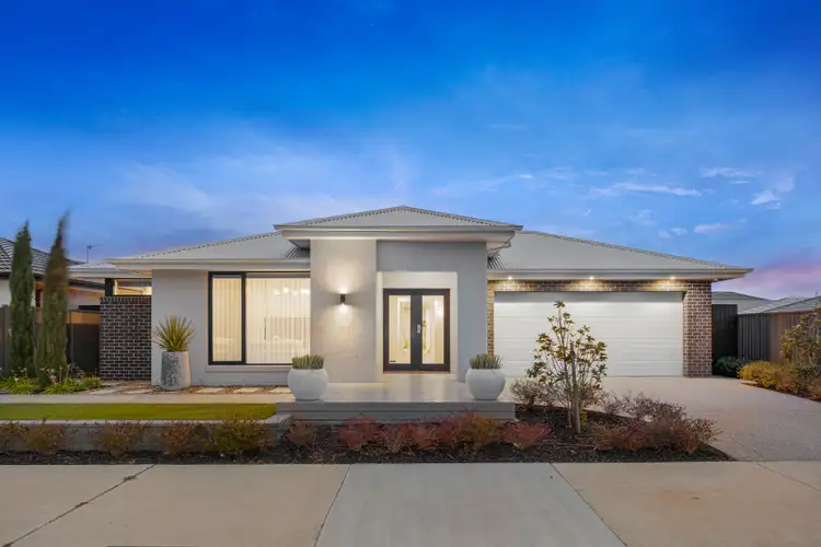 121 Ballarat-Carngham Road