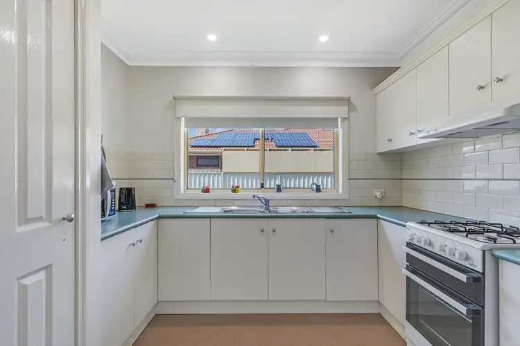 Fifth view of Homely unit listing, 2/63 Landsborough Street, Echuca VIC 3564