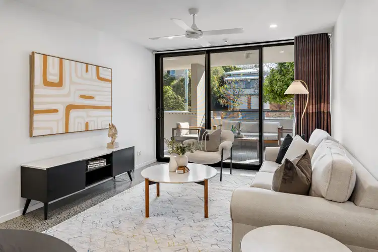 Seventh view of Homely apartment listing, 205/27 Ekibin Road, Annerley QLD 4103