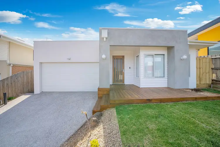 12 Lismore Circuit, Bacchus Marsh VIC 3340
