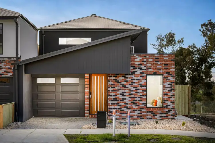 2 Leafview Drive, Greenvale VIC 3059