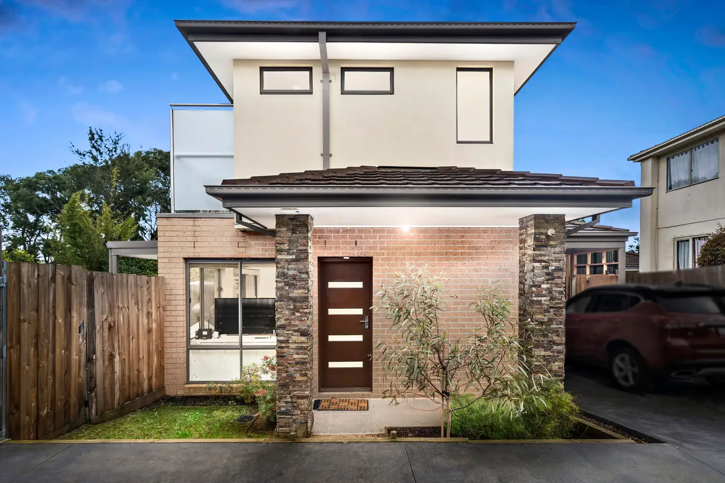 Main view of Homely townhouse listing, 2/23 Amaroo Street, Chadstone VIC 3148
