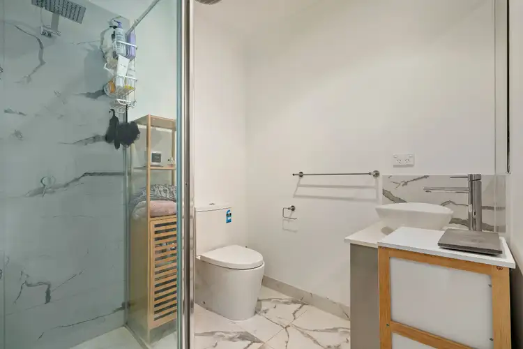 Fifth view of Homely townhouse listing, 2/23 Amaroo Street, Chadstone VIC 3148