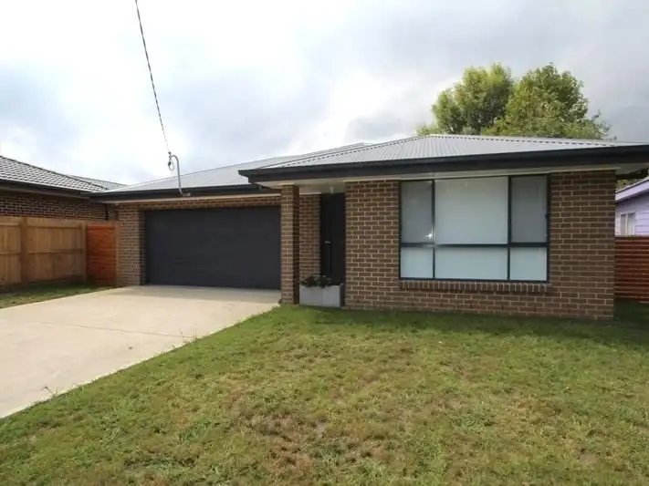 74 Taylor Avenue, New Berrima NSW 2577