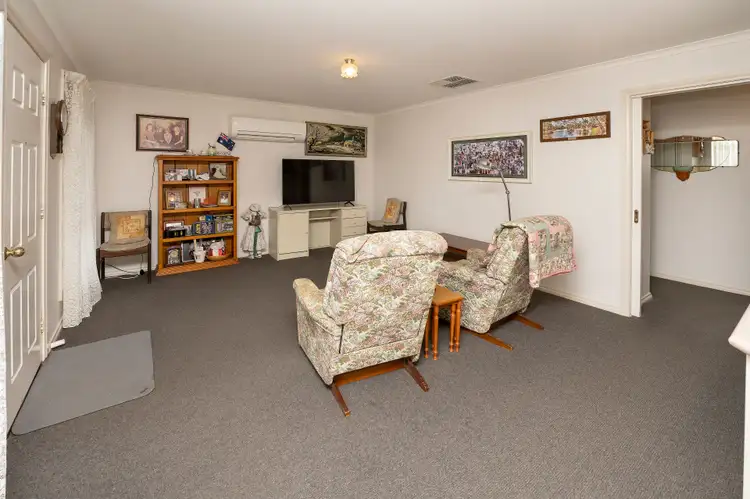 Second view of Homely unit listing, 4/141-143 Stradbroke Avenue, Swan Hill VIC 3585